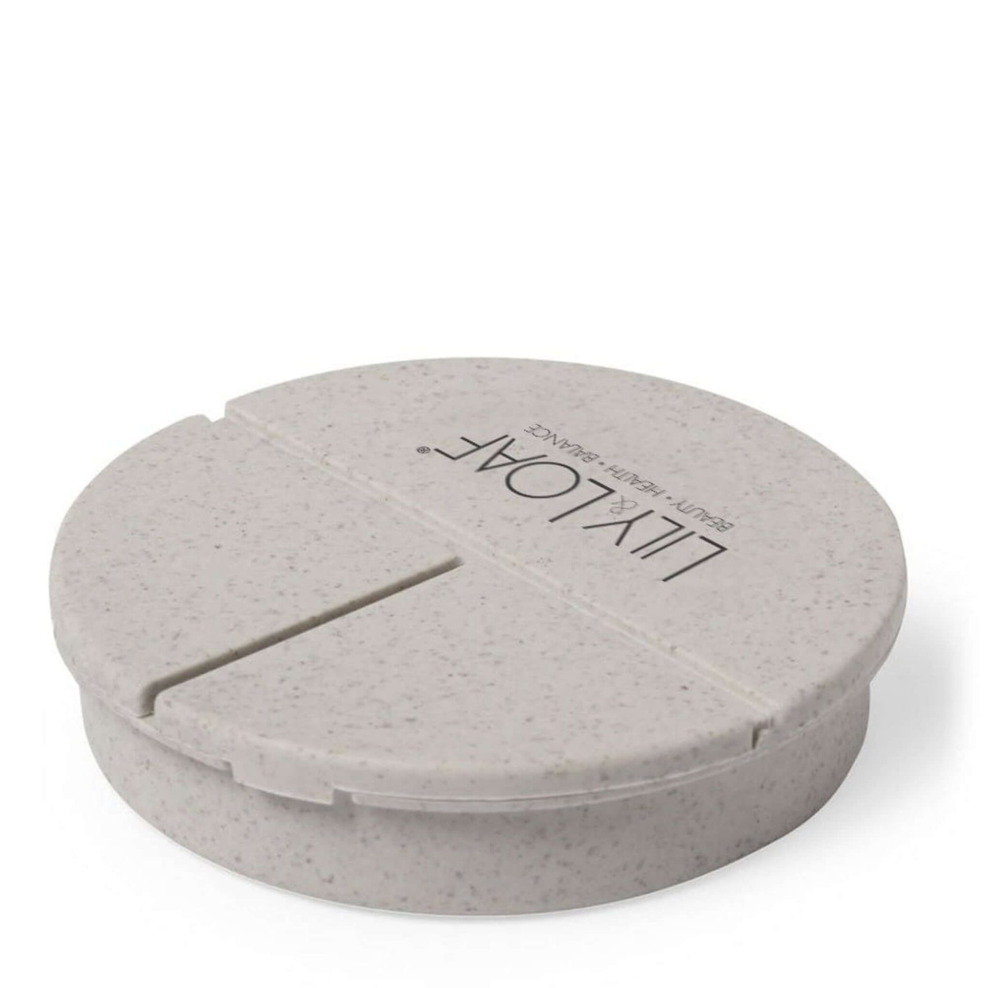 Lily & Loaf Capsule Box comes with 3 storage compartments